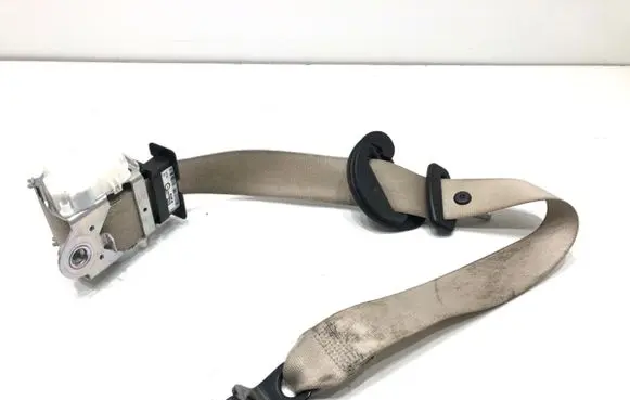BMW 4 F32 F33 Front seatbelt 7309321