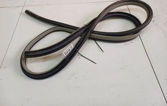 Toyota Yaris Front upper strut mount 