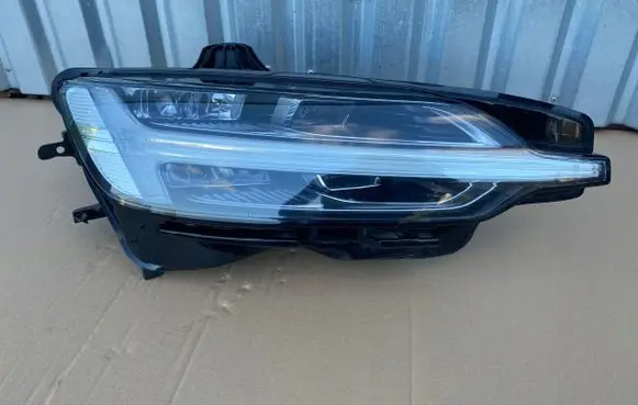 Volvo V60 Headlight/headlamp