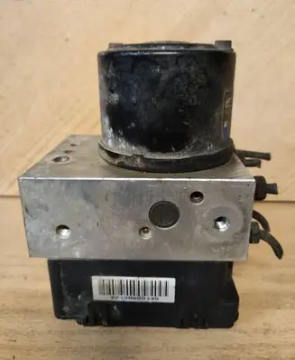 Hyundai Santa Fe ABS Pump 9566026300 5WY7103B