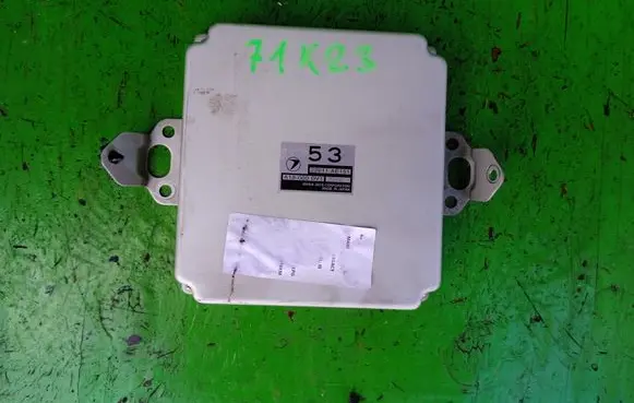 Subaru Legacy Engine control unit/module ECU 22611AE151