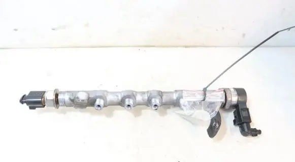 Skoda Superb B6 (3T) Fuel main line pipe