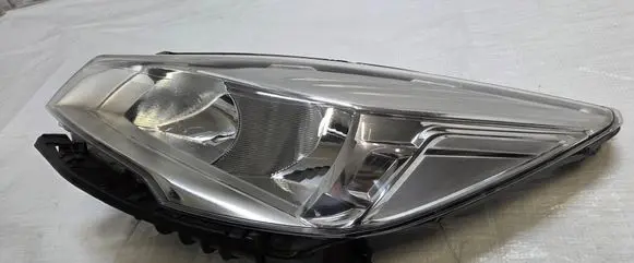 Ford Kuga II Headlight/headlamp CV44-13W030-BE