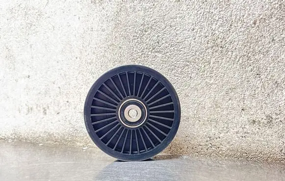 Opel Vectra C Alternator belt tensioner pulley F234707 532036210
