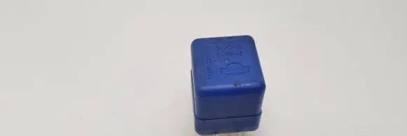 Nissan King Cab, Navara Other relay 2523079981 20006091614