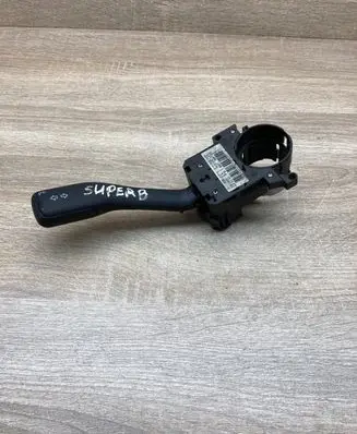 Skoda Superb B5 (3U) Wiper turn signal indicator stalk/switch 3U0953513 203456