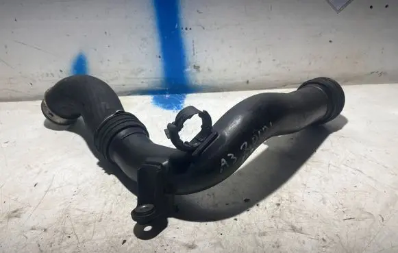 Audi A3 S3 8P Intercooler hose/pipe