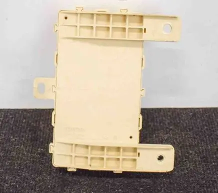 Lexus RX 330 - 350 - 400H Fuse box set PPT30