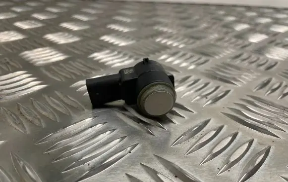 Mercedes-Benz C W204 Parking PDC sensor A2215420417