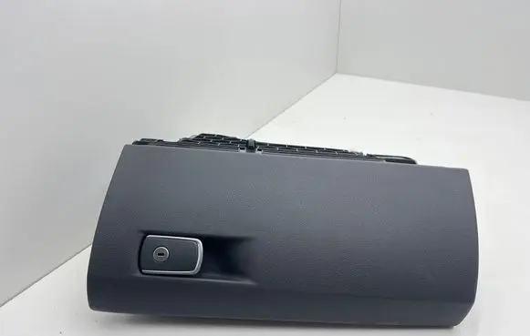 BMW 4 F32 F33 Glove box 9228284 5116 72758410