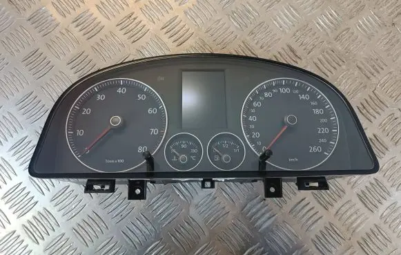 Volkswagen Touran I Speedometer (instrument cluster) 1T0920870F A2C53025660