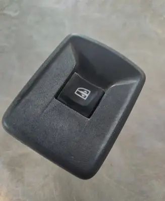 Renault Trafic III (X82) Electric window control switch