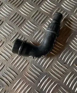 Audi A4 S4 B7 8E 8H Engine coolant pipe/hose