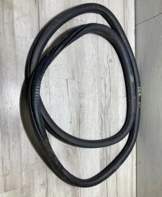 DS Automobiles 3 Crossback Rubber seal rear door 98245