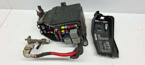 Fuse box set