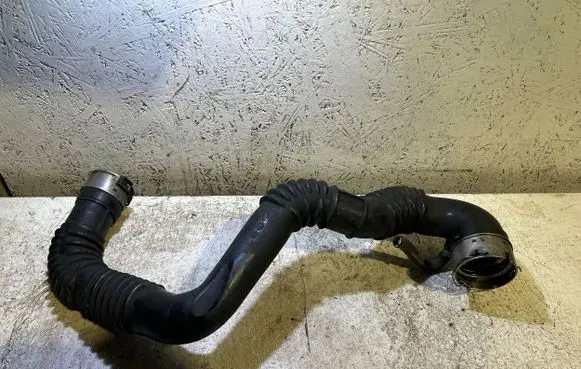 Nissan Qashqai Intercooler hose/pipe HPO2