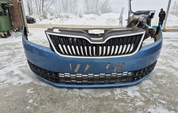 Skoda Rapid (NH) Front bumper 