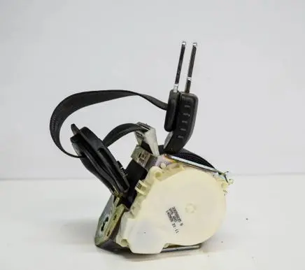 Volkswagen Touran I Third row seat belt 6X0857737