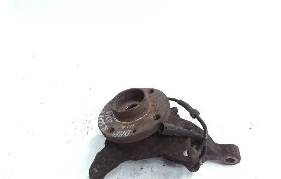 Front wheel hub spindle knuckle