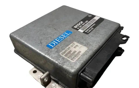 BMW 5 E34 Engine control unit/module 2242213 2244127 0281001080