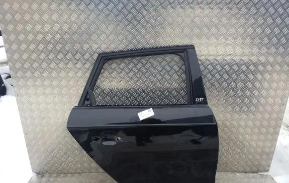 Audi A3 S3 8V Rear door