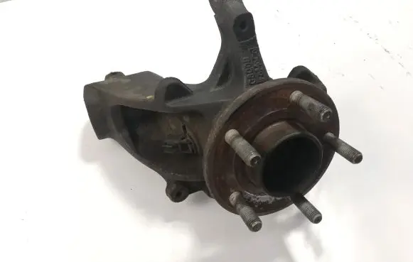 Ford C-MAX II Front wheel hub