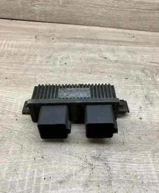 Renault Vel Satis Glow plug pre-heat relay 8200054946