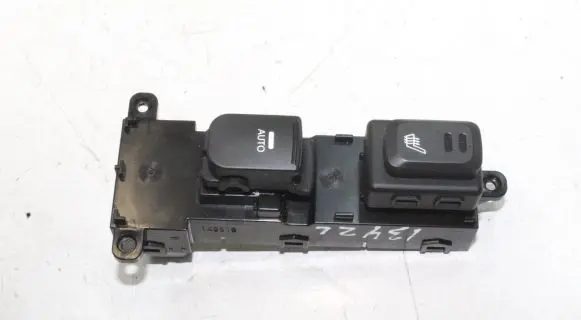 KIA Optima Electric window control switch 935802T530