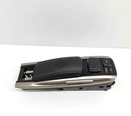 Lexus GS 250 350 300H 450H Head unit multimedia control 8478030290B0 2372400771