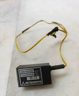 Mitsubishi Carisma Outside/exterior temperature sensor MR460499 CSA531C004B