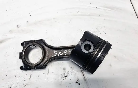 BMW 5 E39 Piston with connecting rod 
