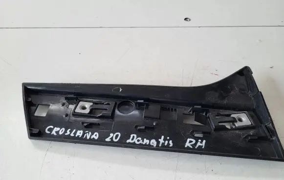 Opel Crossland X Tailgate trim 13481458
