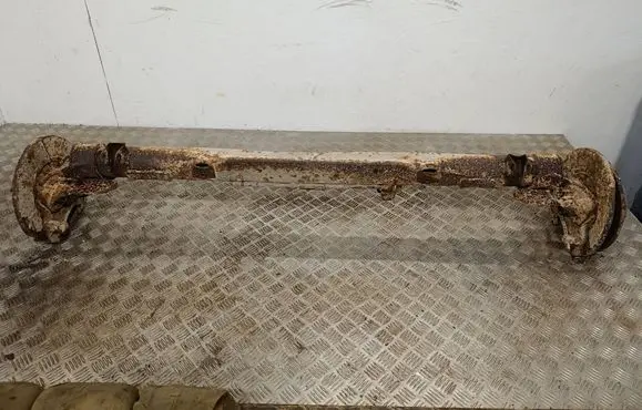 Chrysler Voyager Rear axle beam 