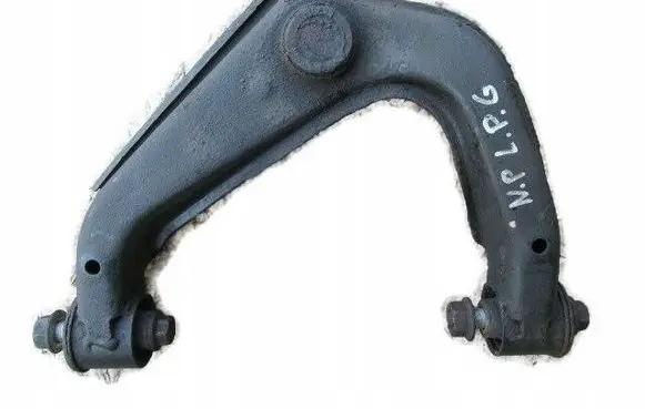 Nissan Pathfinder R51 Front upper control arm/wishbone 
