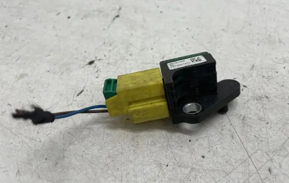 Volkswagen PASSAT B7 Airbag deployment crash/impact sensor 5N0959351B