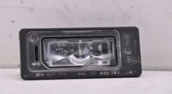 Skoda Fabia Mk3 (NJ) Number plate light 5NA943021
