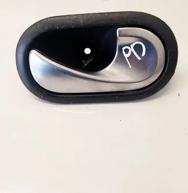 Renault Scenic II - Grand scenic II Front door interior handle 8200028486