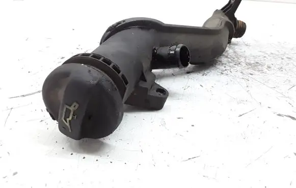 Volvo V50 Oil fill pipe 9654733980