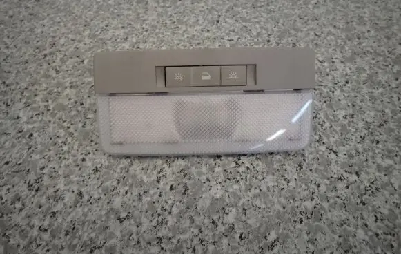 Chevrolet Cruze Headlining lighting console trim 