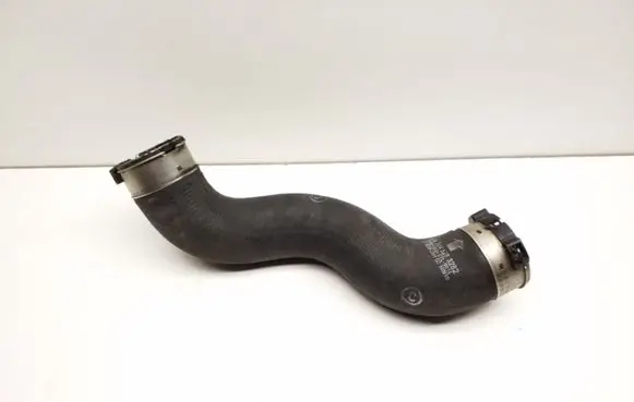 Mercedes-Benz E W212 Intercooler hose/pipe A2045283282