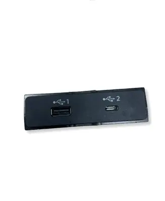 Audi A3 8Y USB socket connector 82A035736