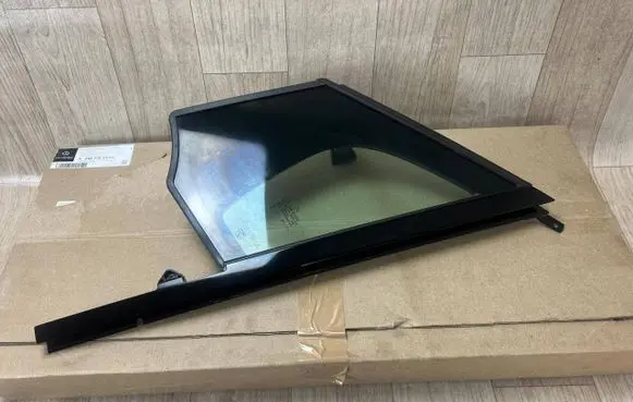 Mercedes-Benz EQS V297 Rear side window A2967202901 2967202901