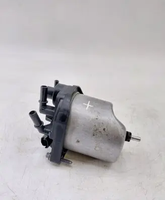 Citroen C4 I Picasso Fuel filter housing 97082821