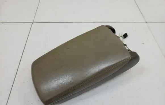 Audi A6 S6 C6 4F Armrest 