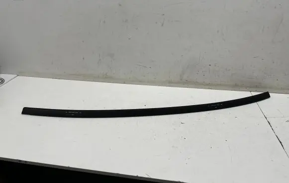 Mercedes-Benz CLA C118 X118 Roof trim bar molding cover A1186905500
