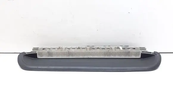 BMW 3 E46 Third/center stoplight 8386963 63258386963