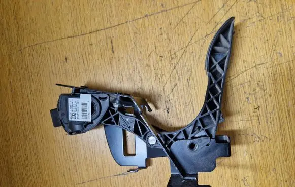 Citroen Jumpy Accelerator throttle pedal 1401281180