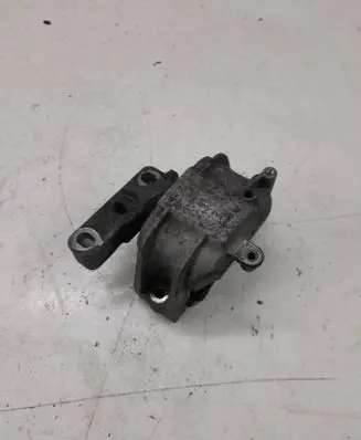 Volkswagen Touran I Engine mount bracket 1k0199262at
