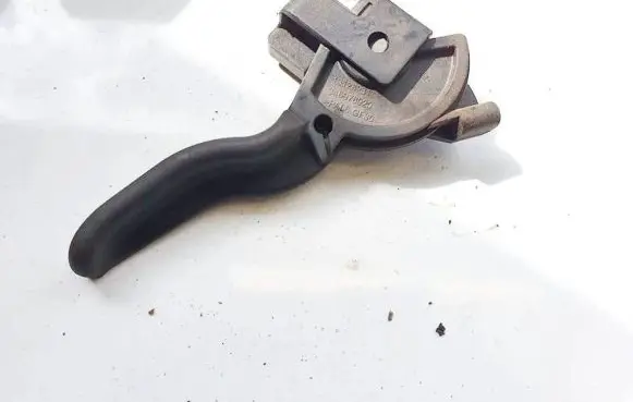 Opel Meriva A Engine bonnet (hood) release handle 13128233 348978920