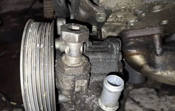 Audi A6 S6 C6 4F Power steering pump 059145255a